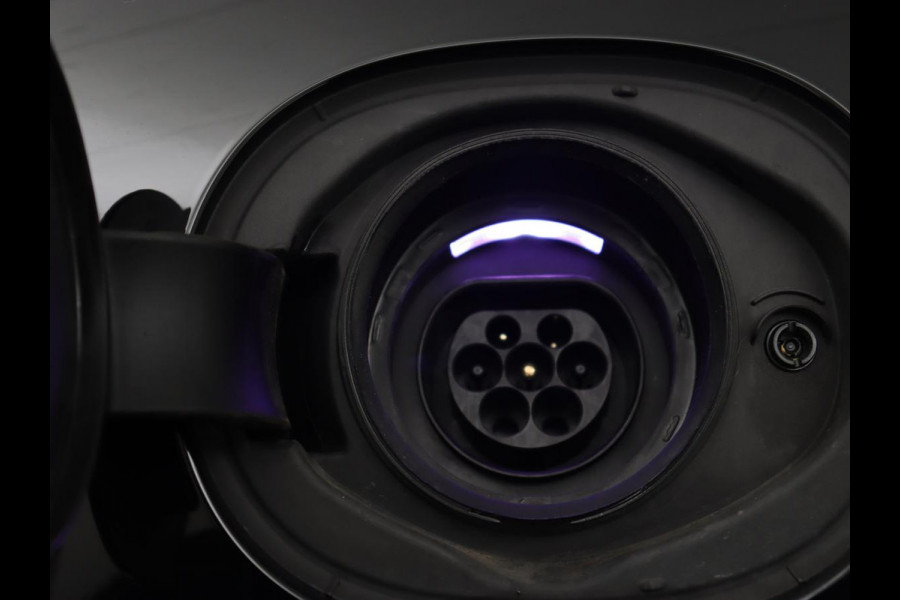 Volvo V90 2.0 T6 AWD Recharge Inscription | Panoramadak | Leder | Stoel & stuurverwarming | Trekhaak | Camera | Navigatie | Adaptive cruise | Full LED | PHEV | Plug In Volvo V90 2.0 T6 AWD Recharge Inscription | Panoramadak | Leder | Stoel & stuurverwarming | Trekhaak | Camera | Navigatie | Adaptive cruise | Full LED | PHEV | Plug In