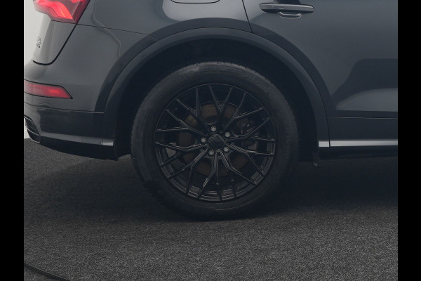 Audi Q5 50 TFSIe Quattro S Line Plug In Hybrid 300pk Dealer O.H PHEV | Luchtvering | Trekhaak Af Fabriek | Adaptive Cruise | Valcona Lederen Sportstoelen | Matrix LED | Apple Carplay | Navigatie | Virtual | DAB | 19"L.M | Audi Q5 50 TFSIe Quattro S Line Plug In Hybrid 300pk Dealer O.H PHEV | Luchtvering | Trekhaak Af Fabriek | Adaptive Cruise | Valcona Lederen Sportstoelen | Matrix LED | Apple Carplay | Navigatie | Virtual | DAB | 19"L.M |