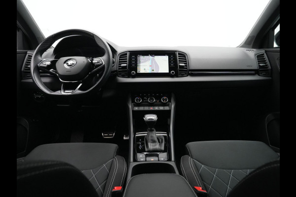 Škoda Karoq 1.5 TSI 150pk DSG Sportline Business Navigatie 19"velgen Camera Keyless 286