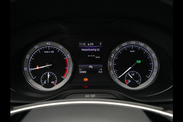 Škoda Karoq 1.5 TSI 150pk DSG Sportline Business Navigatie 19"velgen Camera Keyless 286