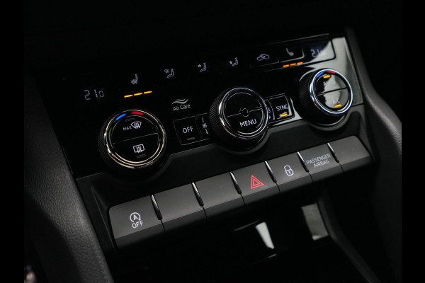 Škoda Karoq 1.5 TSI 150pk DSG Sportline Business Navigatie 19"velgen Camera Keyless 286