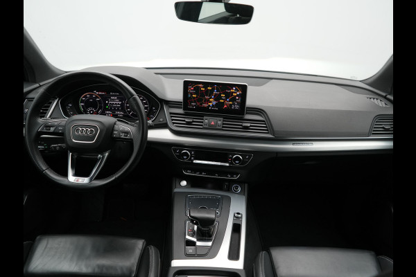 Audi Q5 50 TFSIe Quattro S Line Plug In Hybrid 300pk Dealer O.H PHEV | Luchtvering | Trekhaak Af Fabriek | Adaptive Cruise | Valcona Lederen Sportstoelen | Matrix LED | Apple Carplay | Navigatie | Virtual | DAB | 19"L.M | Audi Q5 50 TFSIe Quattro S Line Plug In Hybrid 300pk Dealer O.H PHEV | Luchtvering | Trekhaak Af Fabriek | Adaptive Cruise | Valcona Lederen Sportstoelen | Matrix LED | Apple Carplay | Navigatie | Virtual | DAB | 19"L.M |