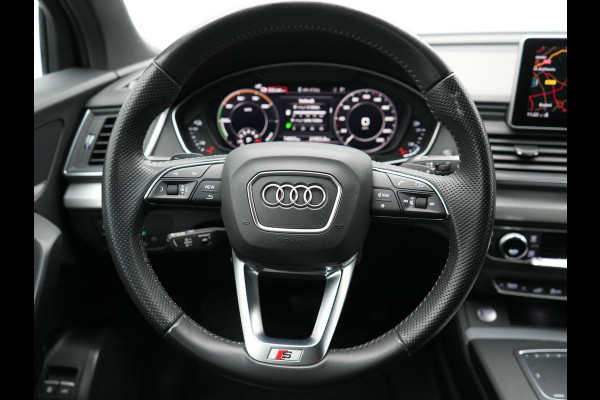 Audi Q5 50 TFSIe Quattro S Line Plug In Hybrid 300pk Dealer O.H PHEV | Luchtvering | Trekhaak Af Fabriek | Adaptive Cruise | Valcona Lederen Sportstoelen | Matrix LED | Apple Carplay | Navigatie | Virtual | DAB | 19"L.M | Audi Q5 50 TFSIe Quattro S Line Plug In Hybrid 300pk Dealer O.H PHEV | Luchtvering | Trekhaak Af Fabriek | Adaptive Cruise | Valcona Lederen Sportstoelen | Matrix LED | Apple Carplay | Navigatie | Virtual | DAB | 19"L.M |