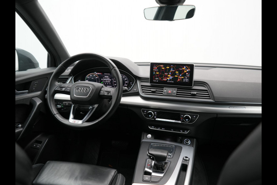 Audi Q5 50 TFSIe Quattro S Line Plug In Hybrid 300pk Dealer O.H PHEV | Luchtvering | Trekhaak Af Fabriek | Adaptive Cruise | Valcona Lederen Sportstoelen | Matrix LED | Apple Carplay | Navigatie | Virtual | DAB | 19"L.M | Audi Q5 50 TFSIe Quattro S Line Plug In Hybrid 300pk Dealer O.H PHEV | Luchtvering | Trekhaak Af Fabriek | Adaptive Cruise | Valcona Lederen Sportstoelen | Matrix LED | Apple Carplay | Navigatie | Virtual | DAB | 19"L.M |