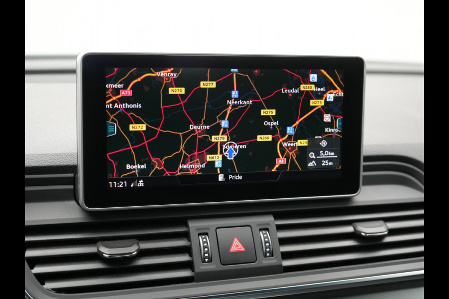 Audi Q5 50 TFSIe Quattro S Line Plug In Hybrid 300pk Dealer O.H PHEV | Luchtvering | Trekhaak Af Fabriek | Adaptive Cruise | Valcona Lederen Sportstoelen | Matrix LED | Apple Carplay | Navigatie | Virtual | DAB | 19"L.M | Audi Q5 50 TFSIe Quattro S Line Plug In Hybrid 300pk Dealer O.H PHEV | Luchtvering | Trekhaak Af Fabriek | Adaptive Cruise | Valcona Lederen Sportstoelen | Matrix LED | Apple Carplay | Navigatie | Virtual | DAB | 19"L.M |