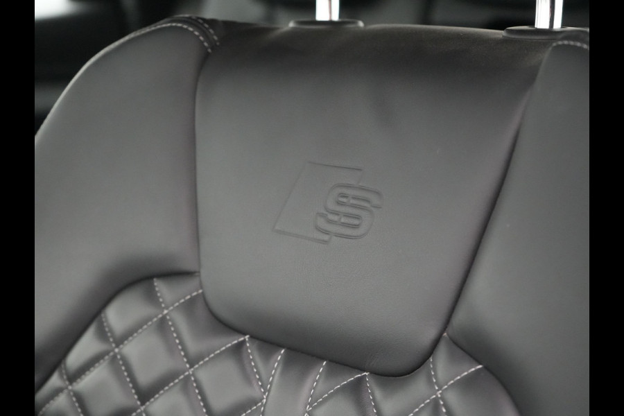 Audi Q5 50 TFSIe Quattro S Line Plug In Hybrid 300pk Dealer O.H PHEV | Luchtvering | Trekhaak Af Fabriek | Adaptive Cruise | Valcona Lederen Sportstoelen | Matrix LED | Apple Carplay | Navigatie | Virtual | DAB | 19"L.M | Audi Q5 50 TFSIe Quattro S Line Plug In Hybrid 300pk Dealer O.H PHEV | Luchtvering | Trekhaak Af Fabriek | Adaptive Cruise | Valcona Lederen Sportstoelen | Matrix LED | Apple Carplay | Navigatie | Virtual | DAB | 19"L.M |