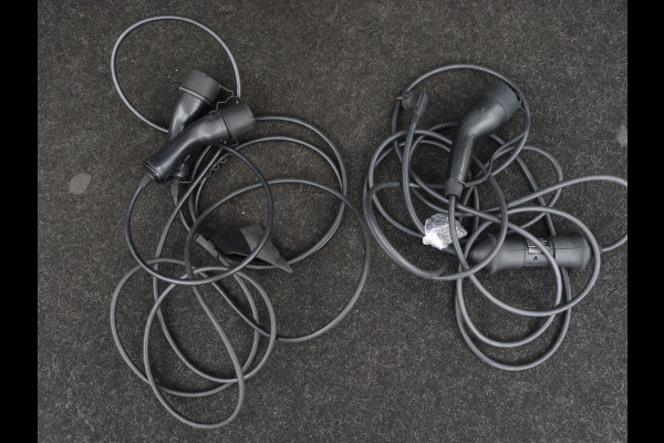 Lynk & Co 01 1.5 Plug In | Panoramadak | Infinity by Harman | Camera | Adaptive cruise | Stoelverwarming | Carplay | Memory | Full LED Lynk & Co 01 1.5 Plug In | Panoramadak | Infinity by Harman | Camera | Adaptive cruise | Stoelverwarming | Carplay | Memory | Full LED