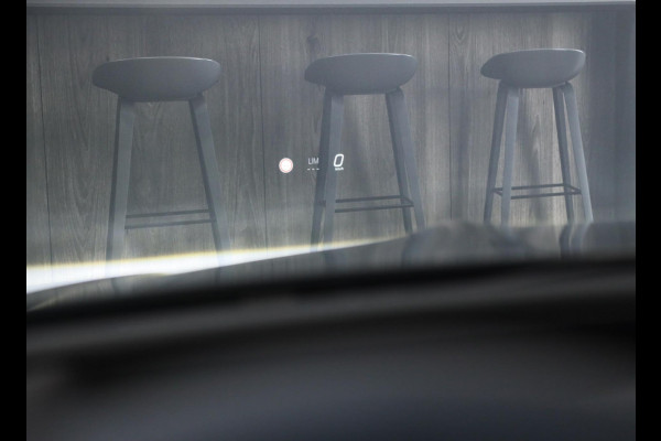 Mercedes-Benz CLE Coupé 300 e AMG Line / Head Up / 360 Camera / Acc / Lane Assist / BURMESTER / Elek Stoelen / Memory / Pano / 20