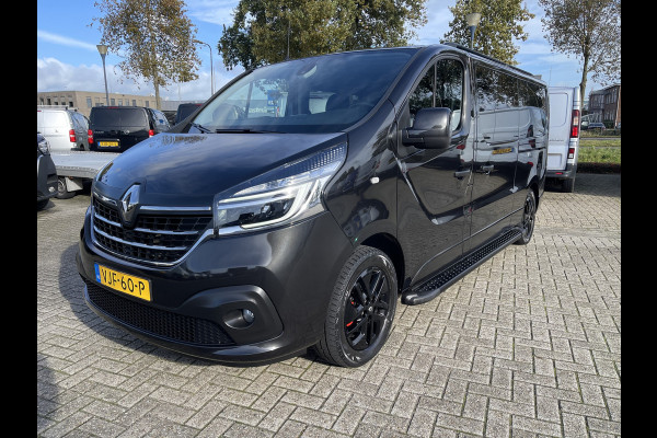 Renault Trafic 2.0 dCi 170pk automaat T29 L2H1 DC 5 persoons Luxe / vaste prijs rijklaar € 24.950 ex btw / lease vanaf € 407 / dubbele schuifdeur / trekhaak / camera / airco / cruise / navigatie !