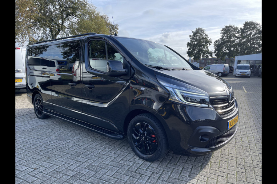 Renault Trafic 2.0 dCi 170pk automaat T29 L2H1 DC 5 persoons Luxe / vaste prijs rijklaar € 24.950 ex btw / lease vanaf € 407 / dubbele schuifdeur / trekhaak / camera / airco / cruise / navigatie !