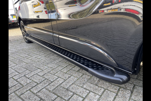 Renault Trafic 2.0 dCi 170pk automaat T29 L2H1 DC 5 persoons Luxe / vaste prijs rijklaar € 24.950 ex btw / lease vanaf € 407 / dubbele schuifdeur / trekhaak / camera / airco / cruise / navigatie !