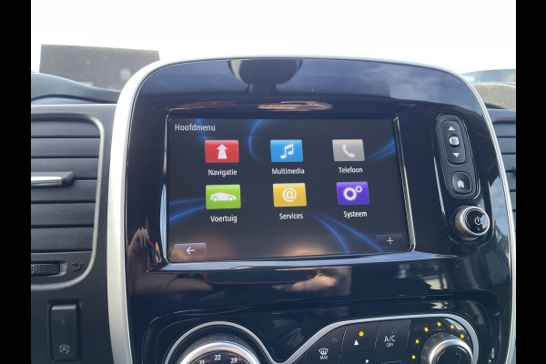 Renault Trafic 2.0 dCi 170pk automaat T29 L2H1 DC 5 persoons Luxe / vaste prijs rijklaar € 24.950 ex btw / lease vanaf € 407 / dubbele schuifdeur / trekhaak / camera / airco / cruise / navigatie !