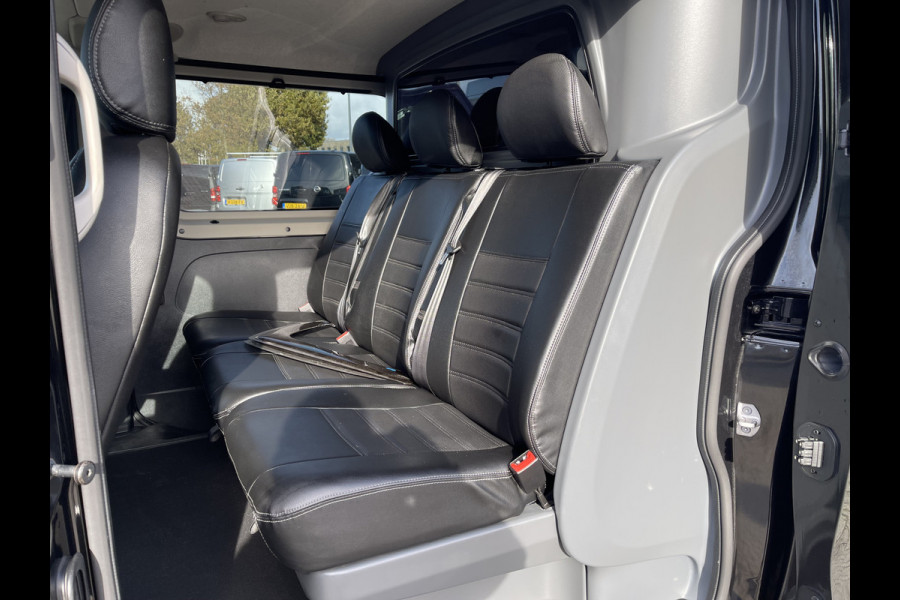 Renault Trafic 2.0 dCi 170pk automaat T29 L2H1 DC 5 persoons Luxe / vaste prijs rijklaar € 24.950 ex btw / lease vanaf € 407 / dubbele schuifdeur / trekhaak / camera / airco / cruise / navigatie !