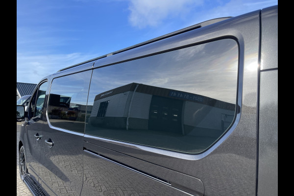 Renault Trafic 2.0 dCi 170pk automaat T29 L2H1 DC 5 persoons Luxe / vaste prijs rijklaar € 24.950 ex btw / lease vanaf € 407 / dubbele schuifdeur / trekhaak / camera / airco / cruise / navigatie !