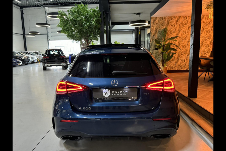 Mercedes-Benz A-Klasse 200 AMG Line Edition Garantie Pano Ambient Night Camera StoelVW Carplay Cruise Clima Navi PDC Led Rijklaar