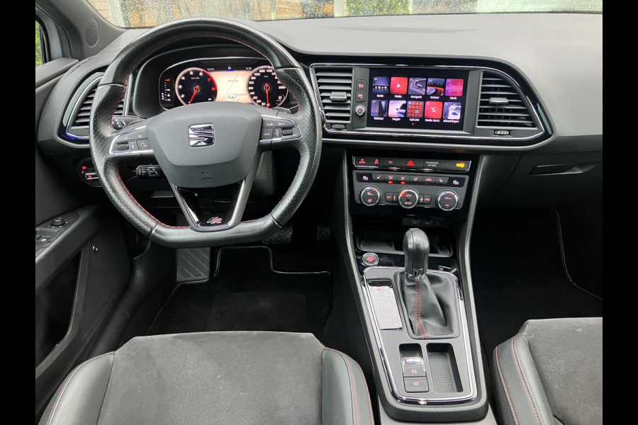 Seat León ST 1.5 TSI FR Ultimate Edition Black Sky | Trekhaak | Camera | NAP Seat León ST 1.5 TSI FR Ultimate Edition Black Sky | Trekhaak | Camera | NAP