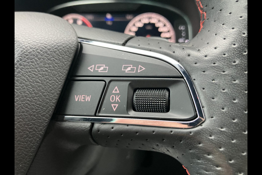 Seat León ST 1.5 TSI FR Ultimate Edition Black Sky | Trekhaak | Camera | NAP Seat León ST 1.5 TSI FR Ultimate Edition Black Sky | Trekhaak | Camera | NAP