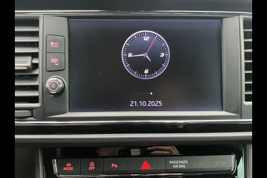 Seat León ST 1.5 TSI FR Ultimate Edition Black Sky | Trekhaak | Camera | NAP Seat León ST 1.5 TSI FR Ultimate Edition Black Sky | Trekhaak | Camera | NAP