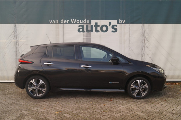 Nissan Leaf N-Connecta 40kWh -NAVI-ECC-PDC-CAM-