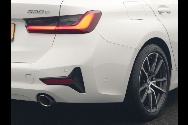 BMW 3 Serie Touring 330e xDrive Sportline Plug In Hybrid 292pk Dealer O.H PHEV | Laser LED | Panodak | Adaptive Cruise | Camera | Lederen Sportstoelen Verwarmd | Apple Carplay | Keyless | Virtual | Navigatie | DAB | 18"L.M | BMW 3 Serie Touring 330e xDrive Sportline Plug In Hybrid 292pk Dealer O.H PHEV | Laser LED | Panodak | Adaptive Cruise | Camera | Lederen Sportstoelen Verwarmd | Apple Carplay | Keyless | Virtual | Navigatie | DAB | 18"L.M |