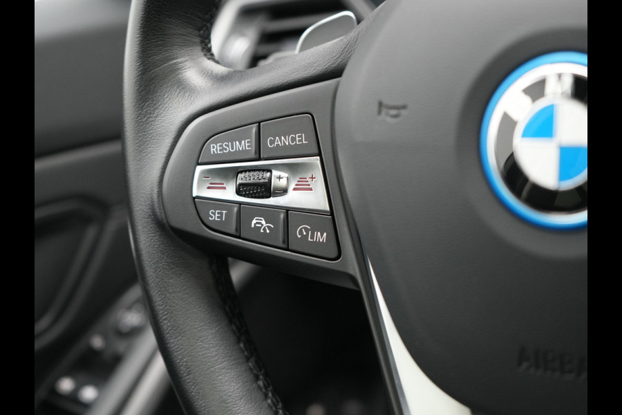 BMW 3 Serie Touring 330e xDrive Sportline Plug In Hybrid 292pk Dealer O.H PHEV | Laser LED | Panodak | Adaptive Cruise | Camera | Lederen Sportstoelen Verwarmd | Apple Carplay | Keyless | Virtual | Navigatie | DAB | 18"L.M | BMW 3 Serie Touring 330e xDrive Sportline Plug In Hybrid 292pk Dealer O.H PHEV | Laser LED | Panodak | Adaptive Cruise | Camera | Lederen Sportstoelen Verwarmd | Apple Carplay | Keyless | Virtual | Navigatie | DAB | 18"L.M |