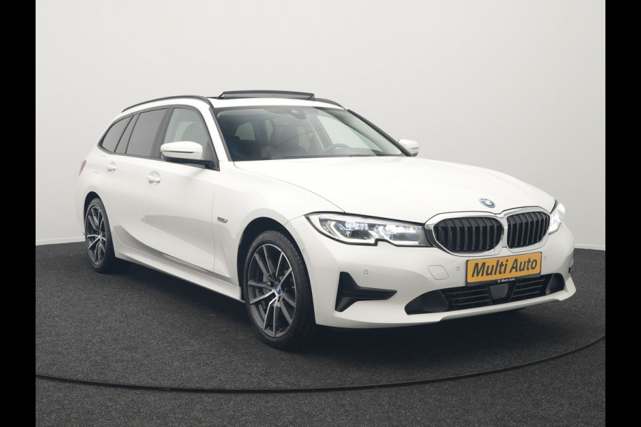 BMW 3 Serie Touring 330e xDrive Sportline Plug In Hybrid 292pk Dealer O.H PHEV | Laser LED | Panodak | Adaptive Cruise | Camera | Lederen Sportstoelen Verwarmd | Apple Carplay | Keyless | Virtual | Navigatie | DAB | 18"L.M | BMW 3 Serie Touring 330e xDrive Sportline Plug In Hybrid 292pk Dealer O.H PHEV | Laser LED | Panodak | Adaptive Cruise | Camera | Lederen Sportstoelen Verwarmd | Apple Carplay | Keyless | Virtual | Navigatie | DAB | 18"L.M |