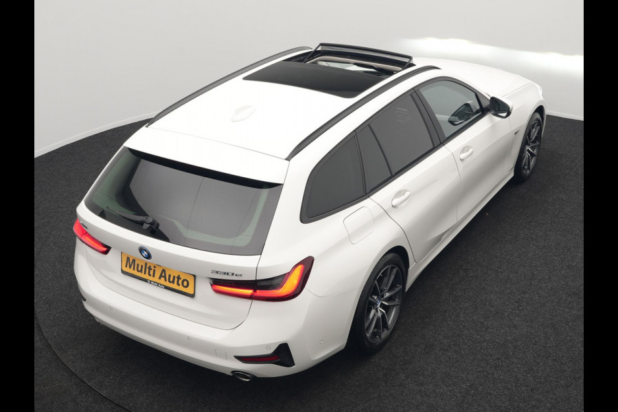 BMW 3 Serie Touring 330e xDrive Sportline Plug In Hybrid 292pk Dealer O.H PHEV | Laser LED | Panodak | Adaptive Cruise | Camera | Lederen Sportstoelen Verwarmd | Apple Carplay | Keyless | Virtual | Navigatie | DAB | 18"L.M | BMW 3 Serie Touring 330e xDrive Sportline Plug In Hybrid 292pk Dealer O.H PHEV | Laser LED | Panodak | Adaptive Cruise | Camera | Lederen Sportstoelen Verwarmd | Apple Carplay | Keyless | Virtual | Navigatie | DAB | 18"L.M |