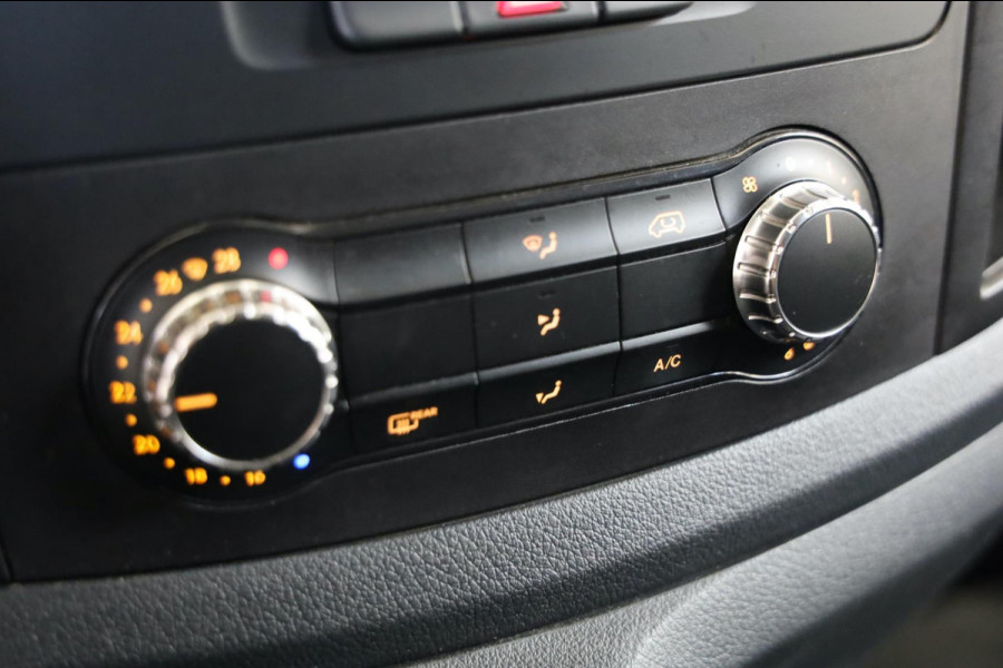 Mercedes-Benz Vito 111 CDI LANG DUBBEL CAB 6 ZITS CLIMA PDC NAVI LEDER TRKHAAK LEASE & INRUIL MOGELIJK TOP BUS Mercedes-Benz Vito 111 CDI LANG DUBBEL CAB 6 ZITS CLIMA PDC NAVI LEDER TRKHAAK LEASE & INRUIL MOGELIJK TOP BUS