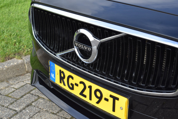 Volvo V90 T5 261PK 90th Anniversary Edition | Polestar | Trekhaak | Camera | Leder | BLIS | Stoelverwarming |