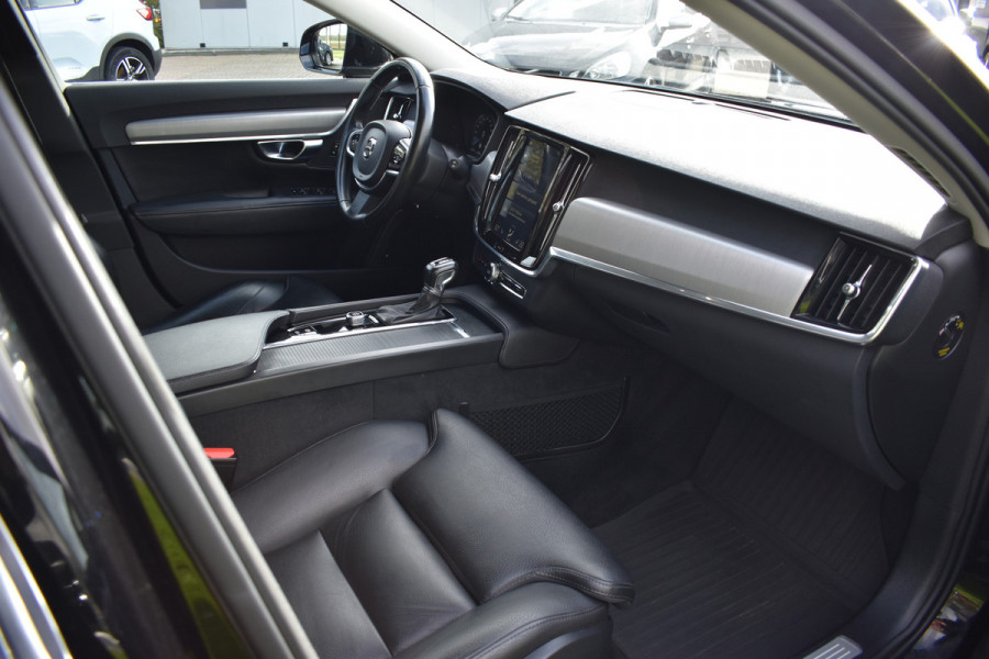Volvo V90 T5 261PK 90th Anniversary Edition | Polestar | Trekhaak | Camera | Leder | BLIS | Stoelverwarming |