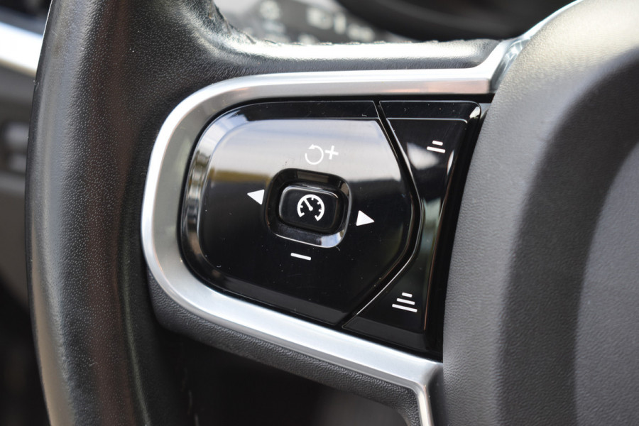 Volvo V90 T5 261PK 90th Anniversary Edition | Polestar | Trekhaak | Camera | Leder | BLIS | Stoelverwarming |