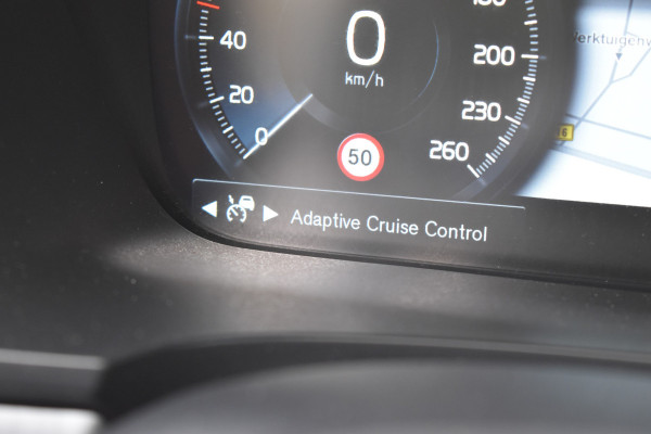 Volvo V90 T5 261PK 90th Anniversary Edition | Polestar | Trekhaak | Camera | Leder | BLIS | Stoelverwarming |