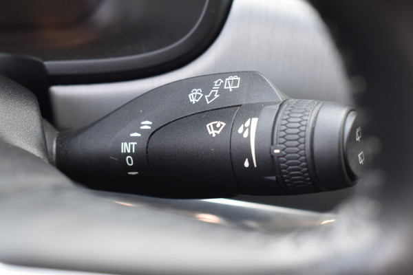 Volvo V90 T5 261PK 90th Anniversary Edition | Polestar | Trekhaak | Camera | Leder | BLIS | Stoelverwarming |