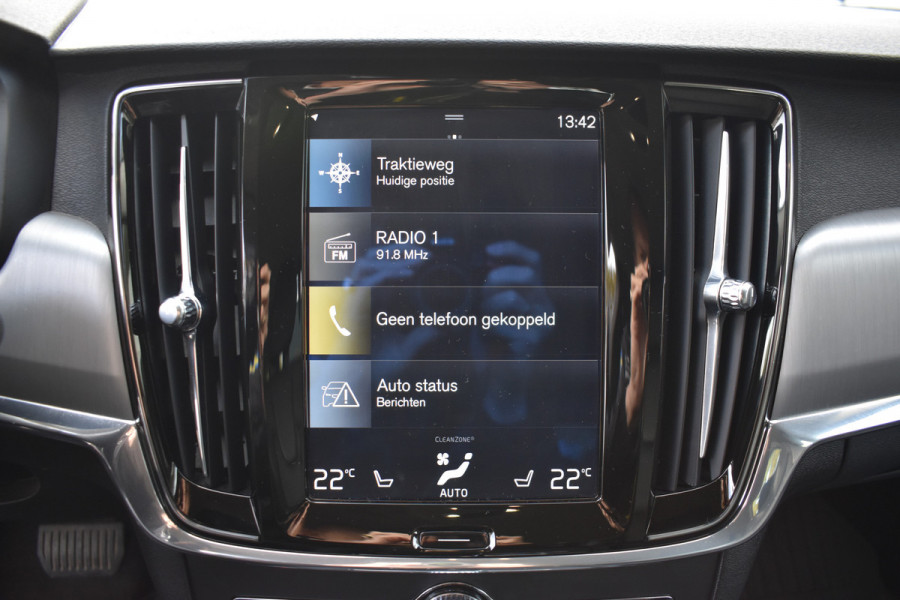 Volvo V90 T5 261PK 90th Anniversary Edition | Polestar | Trekhaak | Camera | Leder | BLIS | Stoelverwarming |