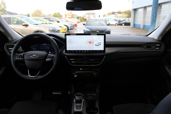 Ford Kuga 2.5 PHEV Active X 243pk | Driver Assistance Pack | Winterpack | Technology Pack | Panoramadak | All Season banden Ford Kuga 2.5 PHEV Active X 243pk | Driver Assistance Pack | Winterpack | Technology Pack | Panoramadak | All Season banden