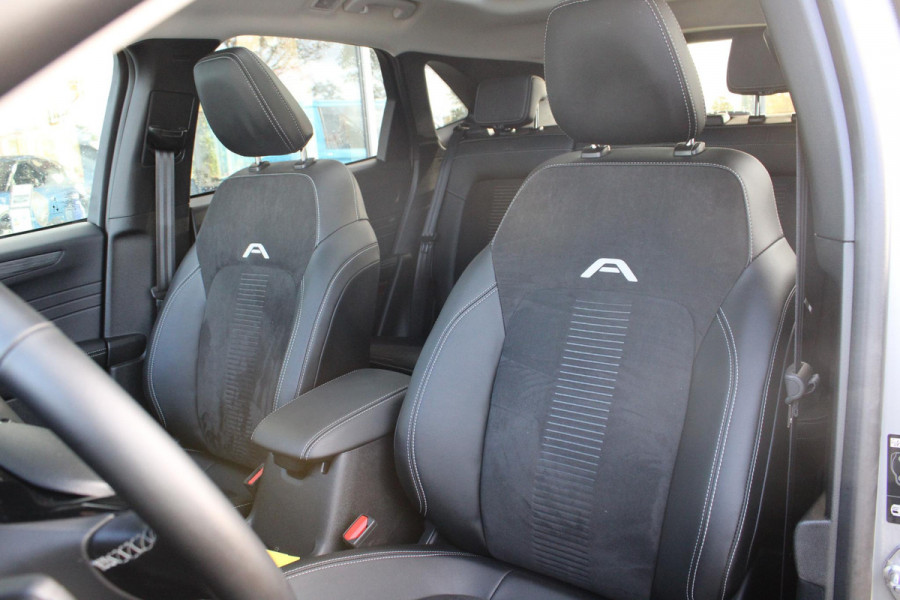 Ford Kuga 2.5 PHEV Active X 243pk | Driver Assistance Pack | Winterpack | Technology Pack | Panoramadak | All Season banden Ford Kuga 2.5 PHEV Active X 243pk | Driver Assistance Pack | Winterpack | Technology Pack | Panoramadak | All Season banden