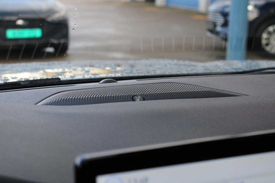 Ford Kuga 2.5 PHEV Active X 243pk | Driver Assistance Pack | Winterpack | Technology Pack | Panoramadak | All Season banden Ford Kuga 2.5 PHEV Active X 243pk | Driver Assistance Pack | Winterpack | Technology Pack | Panoramadak | All Season banden