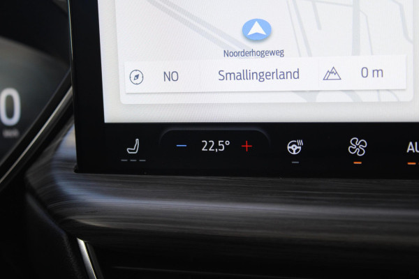 Ford Kuga 2.5 PHEV Active X 243pk | Driver Assistance Pack | Winterpack | Technology Pack | Panoramadak | All Season banden Ford Kuga 2.5 PHEV Active X 243pk | Driver Assistance Pack | Winterpack | Technology Pack | Panoramadak | All Season banden