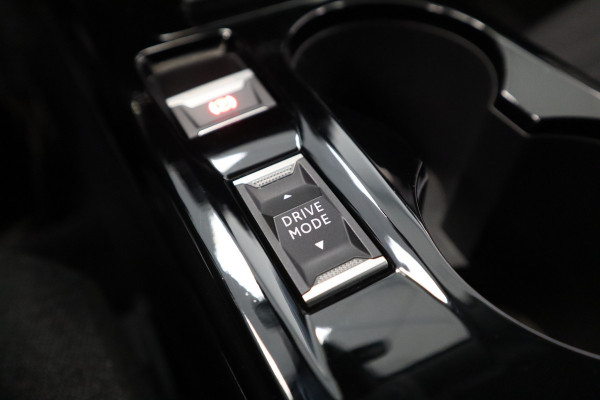 Peugeot e-208 EV Active 50 kWh 5-Drs. ClimateControl CruiseControl 24 maanden garantie mogelijk (*vraag naar de voorwaarden)