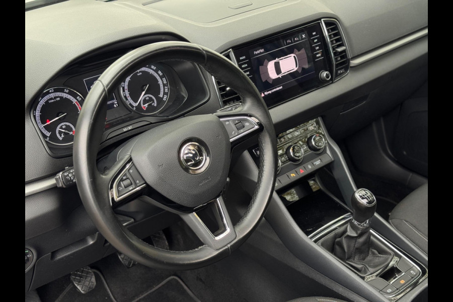 Škoda Karoq 1.0 TSI Pano Navi Apple CarPlay Cruise Nardogrey Boekjes Dealeronderhouden Nieuwe APK