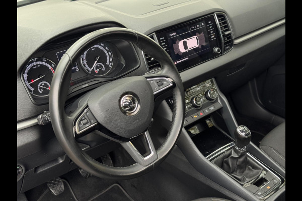 Škoda Karoq 1.0 TSI Pano Navi Apple CarPlay Cruise Nardogrey Boekjes Dealeronderhouden Nieuwe APK