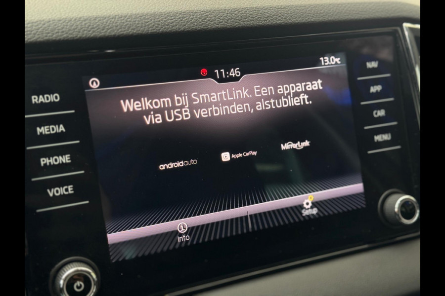 Škoda Karoq 1.0 TSI Pano Navi Apple CarPlay Cruise Nardogrey Boekjes Dealeronderhouden Nieuwe APK