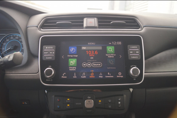 Nissan Leaf N-Connecta 40kWh -NAVI-ECC-PDC-CAM-