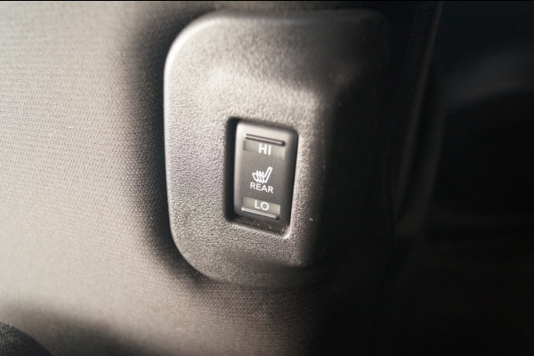 Nissan Leaf N-Connecta 40kWh -NAVI-ECC-PDC-CAM-