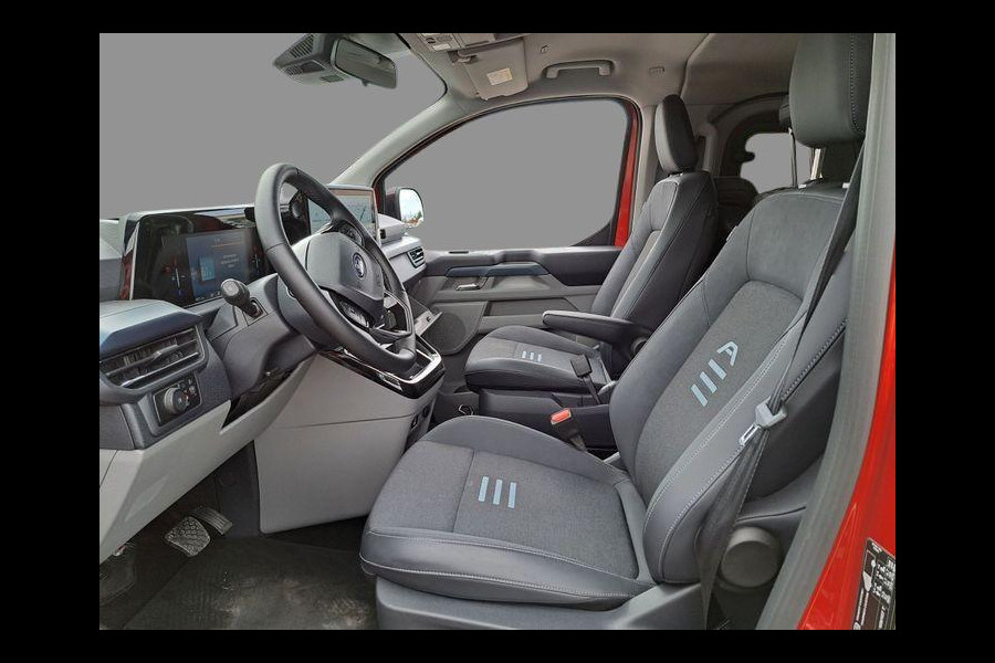 Ford Tourneo Custom 340 L2H1 Active 65 kWh 218pk | Driver Assistance Pack | Verwarmde Voorstoelen | 8 persoons | Uniek in Nederland!