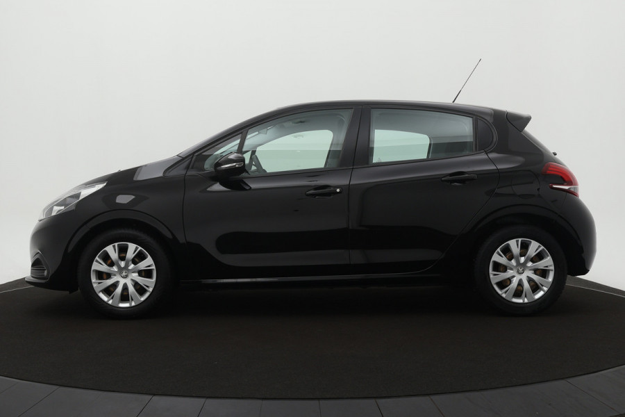 Peugeot 208 BWJ 2019 / 82 PK 1.2 Active | | AIRCO | NAVI | CRUISE | PDC | ELEKTRISCH PAKKET
