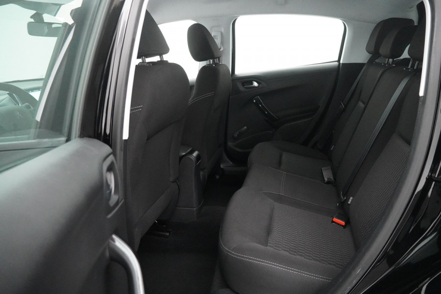 Peugeot 208 BWJ 2019 / 82 PK 1.2 Active | | AIRCO | NAVI | CRUISE | PDC | ELEKTRISCH PAKKET