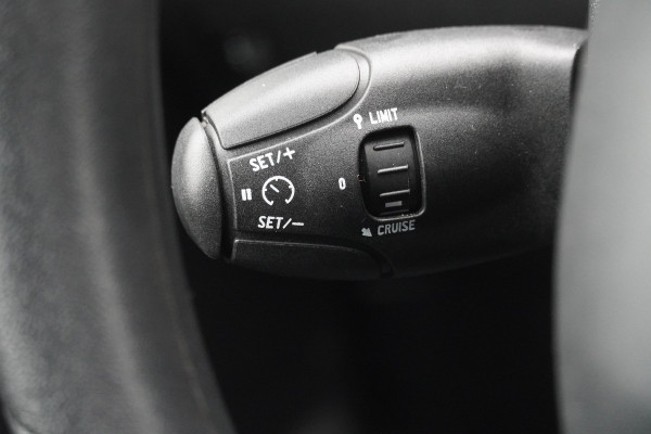 Peugeot 208 BWJ 2019 / 82 PK 1.2 Active | | AIRCO | NAVI | CRUISE | PDC | ELEKTRISCH PAKKET