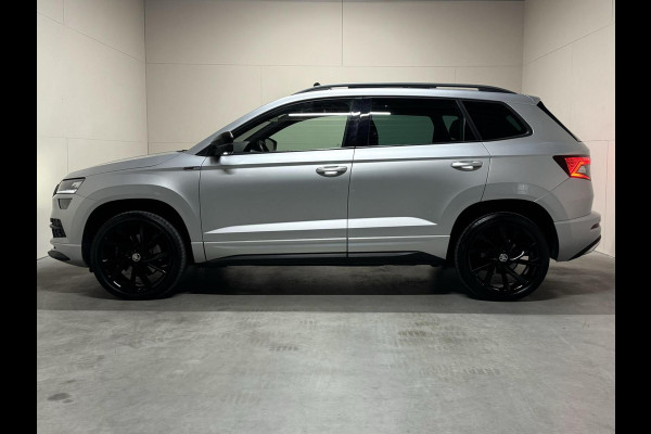 Škoda Karoq 1.5 TSI ACT Sportline Pano ACC Sfeer Canton Trekh. NAP Škoda Karoq 1.5 TSI ACT Sportline Pano ACC Sfeer Canton Trekh. NAP