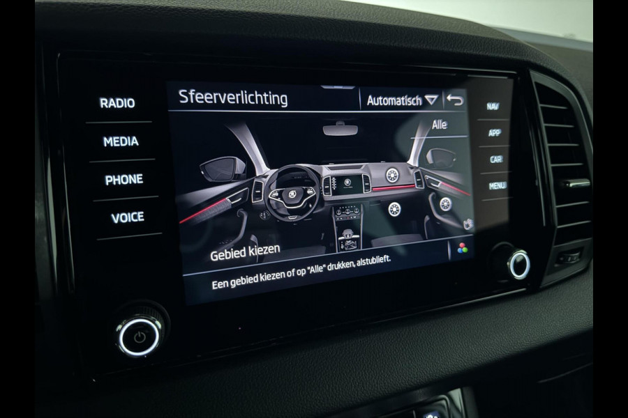 Škoda Karoq 1.5 TSI ACT Sportline Pano ACC Sfeer Canton Trekh. NAP Škoda Karoq 1.5 TSI ACT Sportline Pano ACC Sfeer Canton Trekh. NAP